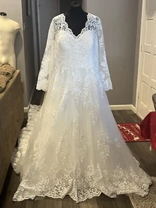 Wedding Dress Worn Once Ivory / White Please see all the photos for a proper fit - Picture 1 of 17