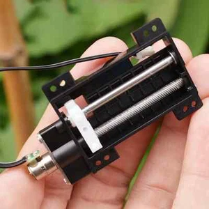Mini 6mm Stepper Motor 2-Phase 4-Wire 30mm Slider Screw Stroke Linear Actuator - Picture 1 of 5