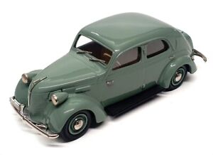 Rob Eddie Models 1/43 Scale RE36 - 1939-45 Volvo PV56 - Highland Green