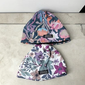 Skida Damen Mütze 2er Set Beanie Fleece gefüttert Stretch blau lila geblümt - Bild 1 von 7