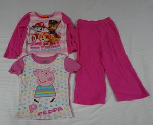 LOT OF 3 GIRLS PJS 2 TOPS ONE BOTTOM PEPPA PAW PATROL 4T #90 - Picture 1 of 5
