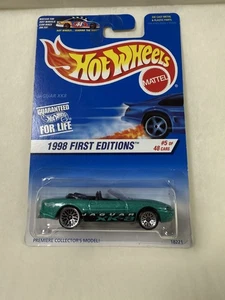 Hot Wheels 1998 First Editions Die Cast Car #5 of 48 cars - Jaguar XK8 #639 - Picture 1 of 3