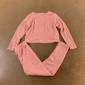 Shein Girls US Size 5-6 Pink Ribbed Knit 2 Piece Top & Leggings Set New - Picture 1 of 8