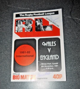 RUGBY LEAGUE INTERNATIONAL PROGRAMME WALES V ENGLAND 1981 4 x signatures - Picture 1 of 3