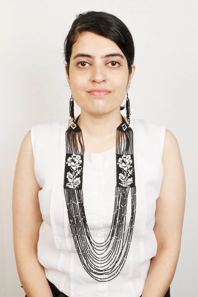 Conjunto de collar y pendientes de cuentas de semillas coloridas hechos a mano - Joyería con cuentas boho chic Foto 1 de 2