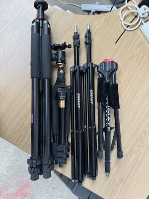 5 X Various Tripods EMART GIOTTOS LEAPTEK - Image 1 of 4