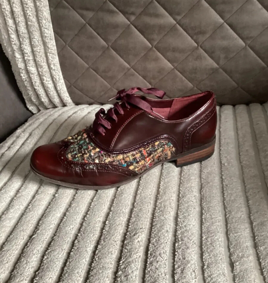 clarks hamble oak wide fit
