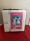Vintage 1973 8" Kissing Boy and Girl Musical Angels SILENT NIGHT In Original Box