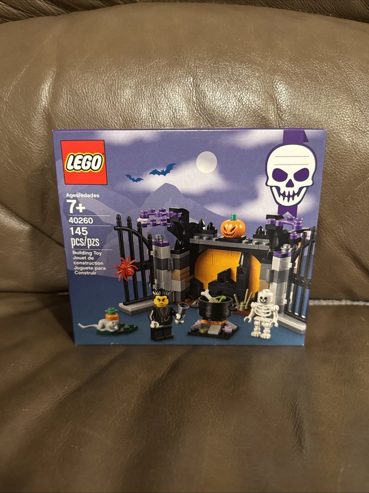 LEGO Seasonal Set 2017 Halloween Haunt 40260 Limited! ¡Retirado! NUEVO y precintado Foto 1 de 4
