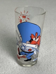 Vintage 1976 Speedy Gonzalez Yosemite Sam Pepsi Collector Series Glass - Picture 1 of 6