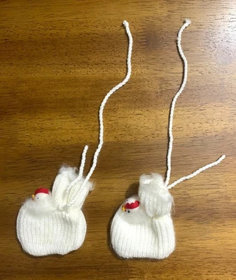 1965 Vintage Handmade Infants Toddlers Chicken Mittens (3.5x4.5-inches) USA Made - Image 1 of 4
