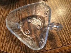FOSTORIA Navarre Clear Nappy Baroque One Handled Triangular - Picture 1 of 5