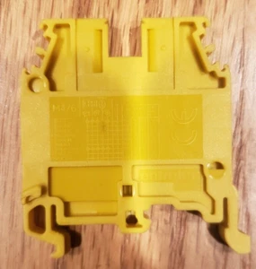 Qty: 3  EntreLec 5116 M4/6 4mm Yellow Terminal Block - Picture 1 of 2