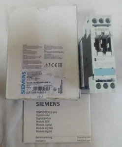 Siemens 3UF7300-1AB00-0 digital module; 4 inputs & 2 relay outputs New Unused - Picture 1 of 9