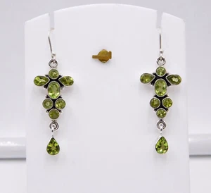 4.70 Gm 925 Sterling Silver Natural Peridot Cut Gemstone Fine Earring Size 2" - Picture 1 of 6