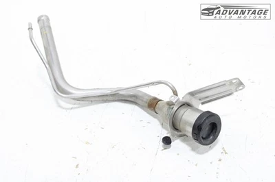 Chevrolet Colorado 2017-2022 3,6 L tanque de combustible cuello de llenado manguera tubo OEM Foto 1 de 4