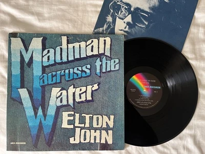 Elton John – Madman Across The Water LP w/ Booklet Insert (VG++/VG) [US Press] Foto 1 de 4