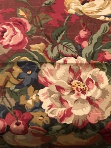 Gorgeous, floral fabric for upholstery or crafts, lot of 3 colorways - Picture 1 of 5