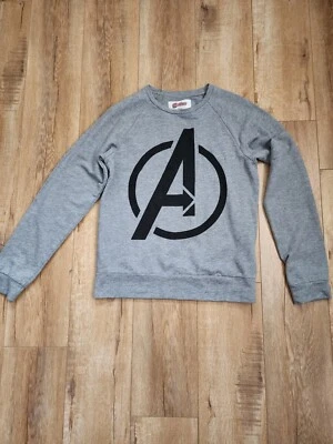 Sudadera Retro Marvel Vengadores Logo Niños Talla 12-14 Altura 5'5" Gris Cuello Redondo Foto 1 de 4