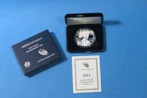 2013 W US MINT American Eagle One Ounce  .999 Silver Proof Coin+Box/Case/COA - Picture 1 of 3