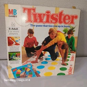 Vintage 1970's MB Games TWISTER Family Party Game 1978 Original Game Complete 👍 - Picture 1 of 6