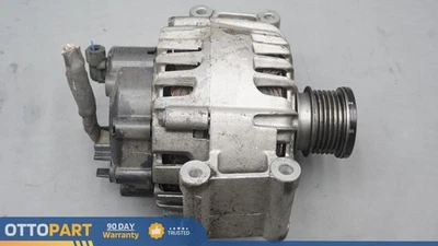 Alternador gerador 2012-2015 MERCEDES C250 120 AMP 14V unidade fabricante de equipamento original A0141541402 - Imagem 1 de 4