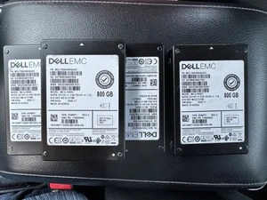 Dell EMC 800GB MZ-ILT800C SAS SSD 12Gb/s MZILT800HBHQAD3 - This Is For One Drive - Afbeelding 1 van 3