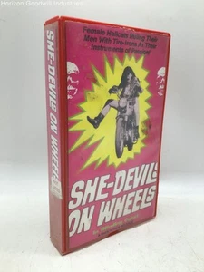She-Devils On Wheels Cult Gore Movie VHS Tape In Original Case (Ex-Rental Copy) - Picture 1 of 12