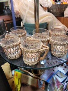 Vintage Collection Glas Tassen mit Korbgeflecht Rattan Getränkehalter 6er Set - Bild 1 von 6
