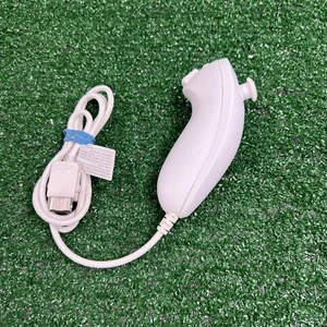 Wii Nunchuck Joystick White Works - Picture 1 of 6