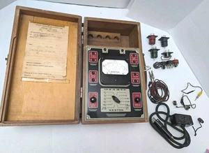 Vintage WESTON OHMS / DECIBELS Model 772 Type 6 Analyzer With  Wood Case READ  - Picture 1 of 10