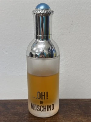 OH! DE MOSCHINO por MOSCHINO 1,5 FL oz / 45 ML EDT spray sin caja Foto 1 de 3