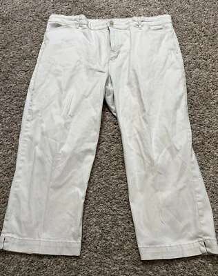 Gloria Vanderbilt Womens Size 14 (Measure 37X20.5) Light Beige Capri Pants - Image 1 of 4