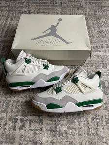 Größe 6,5 - Jordan 4 Retro SP x Nike SB Pine Green DR5415-103 - Bild 1 von 7