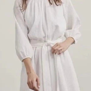 Elizabeth and James Boho White Dress Medium Tie Waist New! - Picture 1 of 5