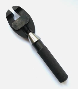 NOS Rare Vintage Soviet Hand mini Vise jewelry/watchmaker made in the USSR 1960s - Picture 1 of 7