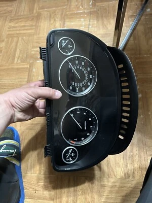 BMW X3 2016 velocímetro cuadro de cabeza  Foto 1 de 4