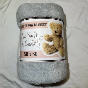 Teddy Throw Fleece Blanket Soft And Cuddly 50” x 60 Inches Gray NEW! - Picture 1 of 5