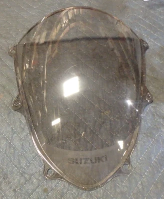 SUZUKI GSXR 1000 2017+ OEM STOCK WINDSCREEN - 0 MILE TAKE OFF - Image 1 of 3