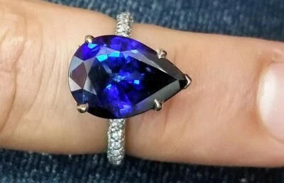 18k white gold gem blue sapphire  ring 6.35ct  - Image 1 of 4