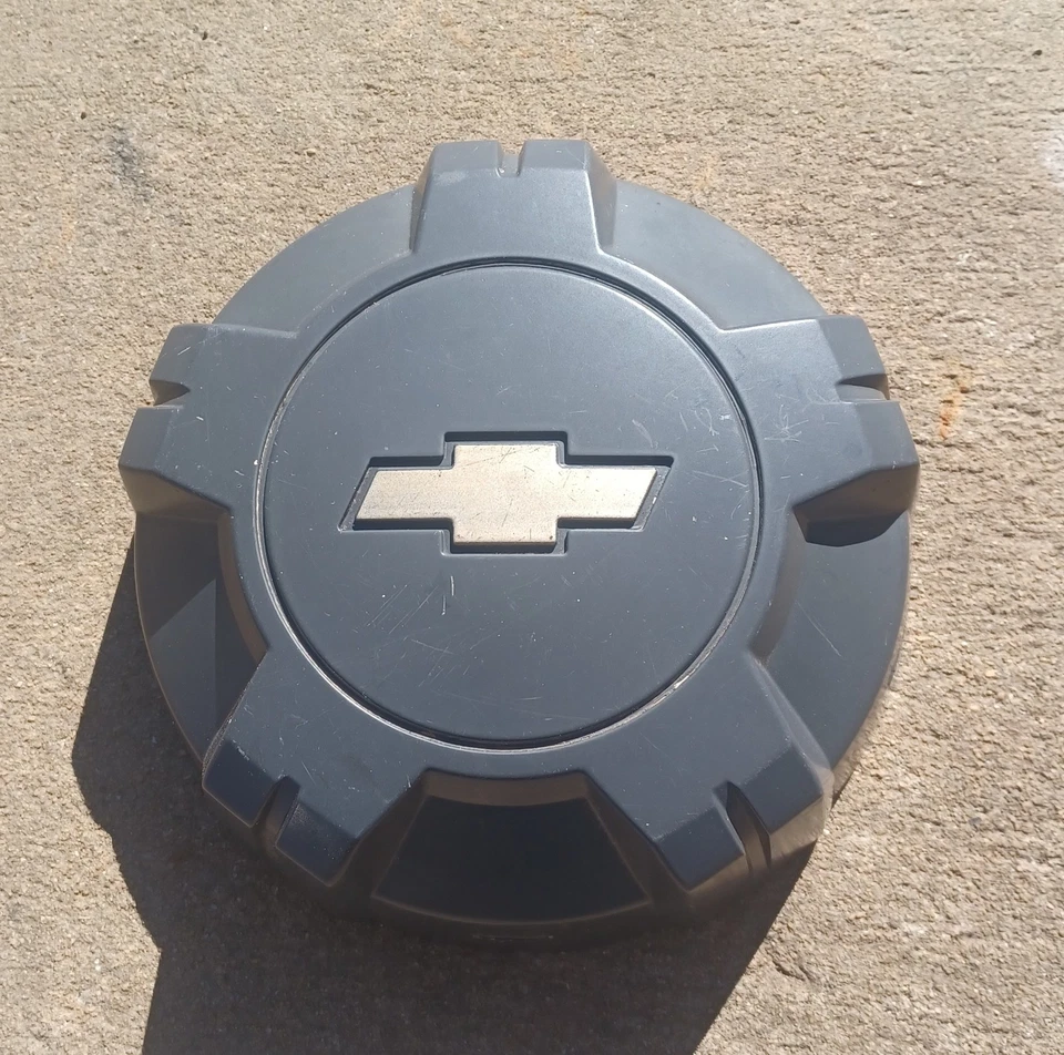 Tapa central Chevrolet Colorado 2004-2012 número de pieza 97319340 01 Foto 1 de 3