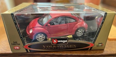 Burago Volkswagen 1998 Escarabajo Rojo Diecast Modelo Oro Colección 1/18 Foto 1 de 4