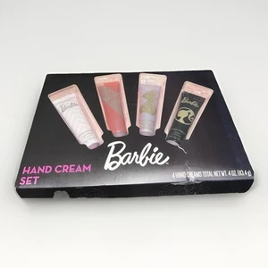 Juego de crema de manos BARBIE fresa, vainilla, baya, flor de cerezo nuevo en caja - Imagen 1 de 2