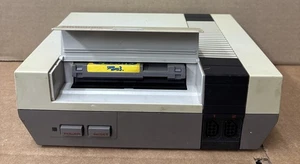 Nintendo NES Console Gray NES-001, Original - Console & Super Mario Bros 3 - Picture 1 of 7