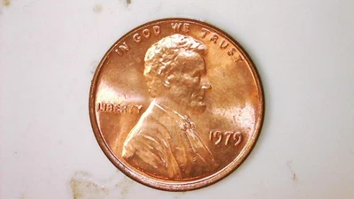 1979 Lincon cent with doubling on liberty, the date, and off center strike.  #58 - Image 1 of 2