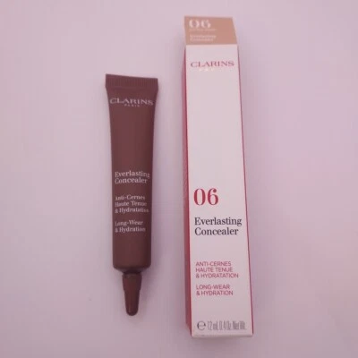Clarins Everlasting Concealer .4oz Full Size 06 EXTRA DEEP  - Image 1 of 4