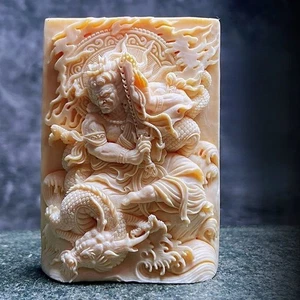 Tagua Nuss Fudo Myoo Anhänger Halskette Unisex geschnitzt Amulett buddhistischer Talisman - Bild 1 von 4