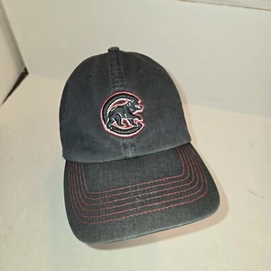 Sombrero Chicago Cubs Mediano 47 Gemelos Marca Negro con Borde Rojo - Imagen 1 de 6