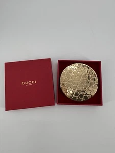 Gucci Mirror Compact Miroir with Red Box Gold Monogram Embossed Logo - Picture 1 of 3