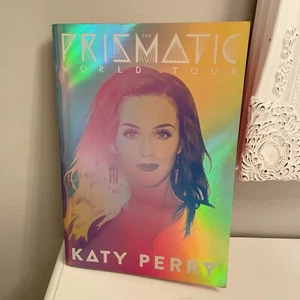 Katy Perry The 'Prismatic World Tour' Concert Programme Book - Foto 1 di 9